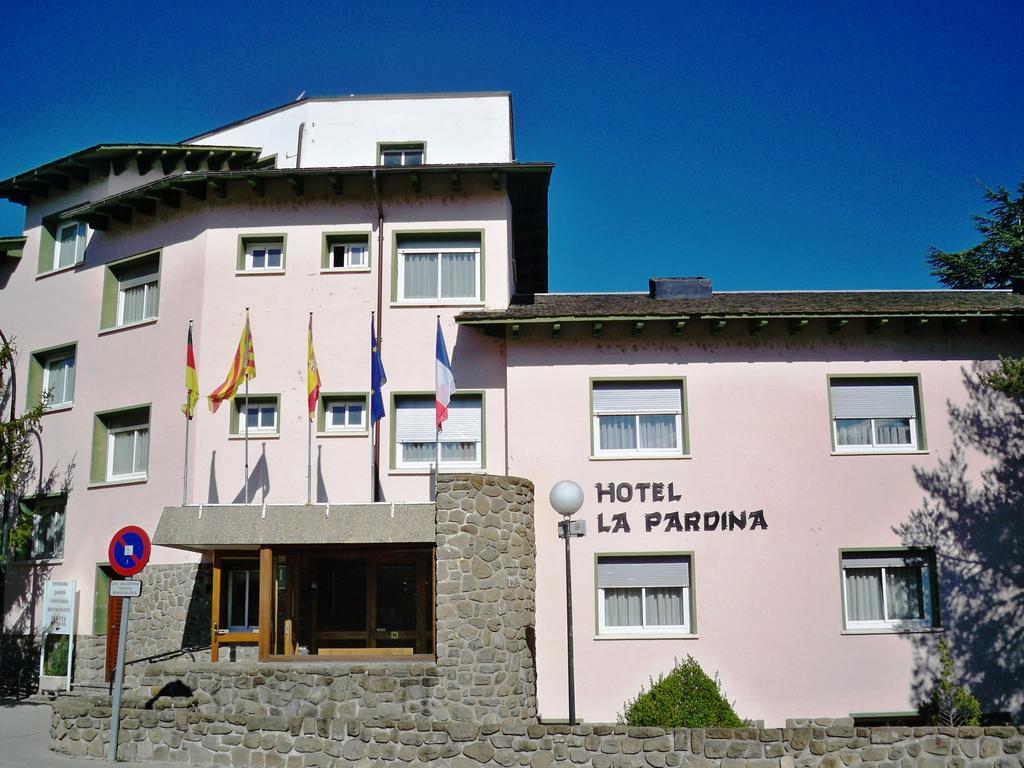 Hotel La Pardina Sabiñánigo エクステリア 写真