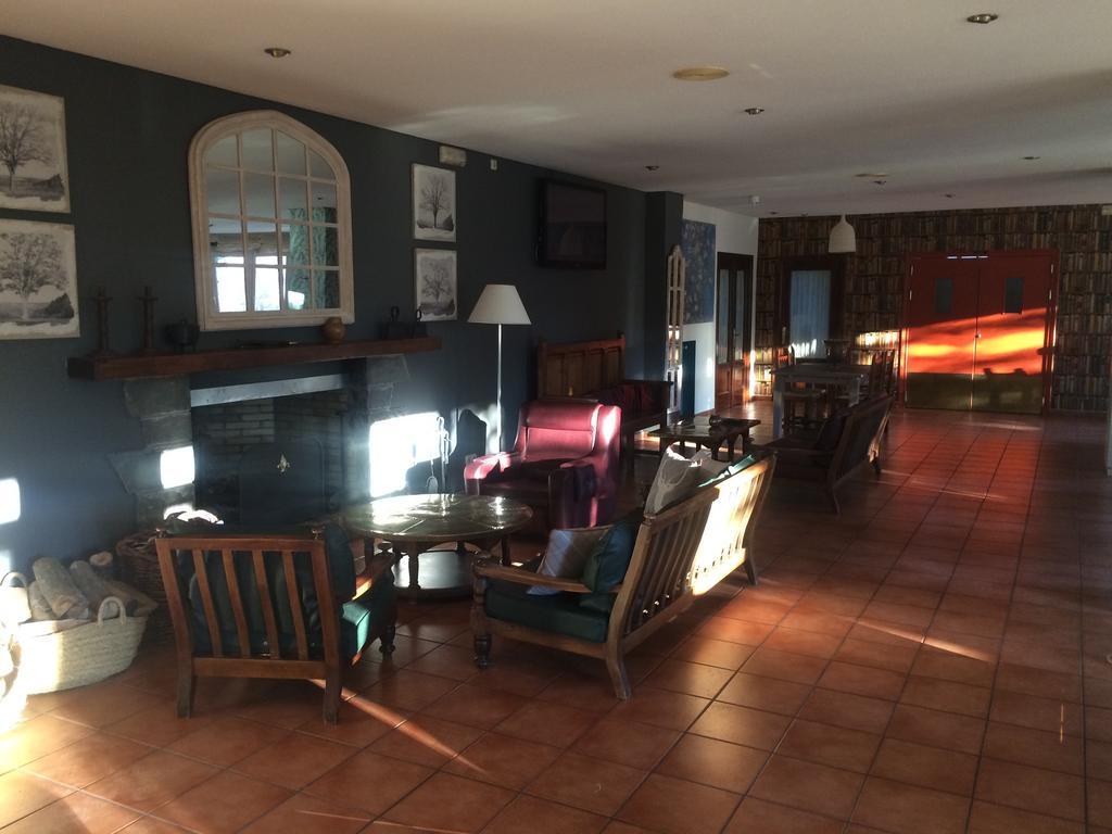 Hotel La Pardina Sabiñánigo エクステリア 写真