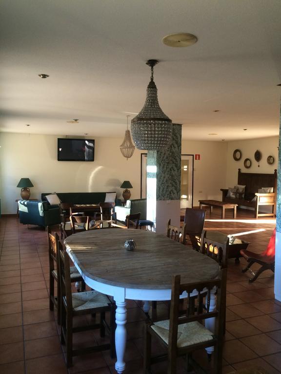 Hotel La Pardina Sabiñánigo エクステリア 写真