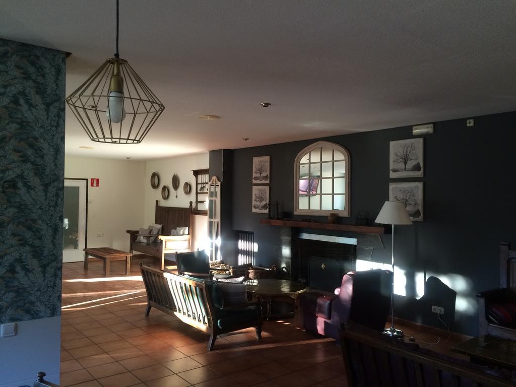 Hotel La Pardina Sabiñánigo エクステリア 写真