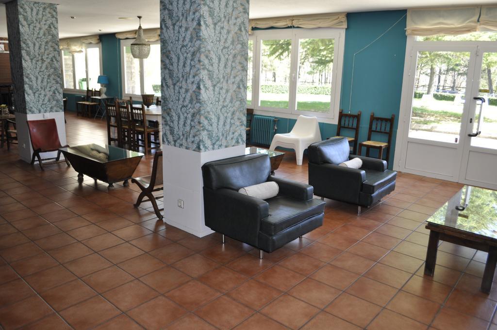 Hotel La Pardina Sabiñánigo エクステリア 写真