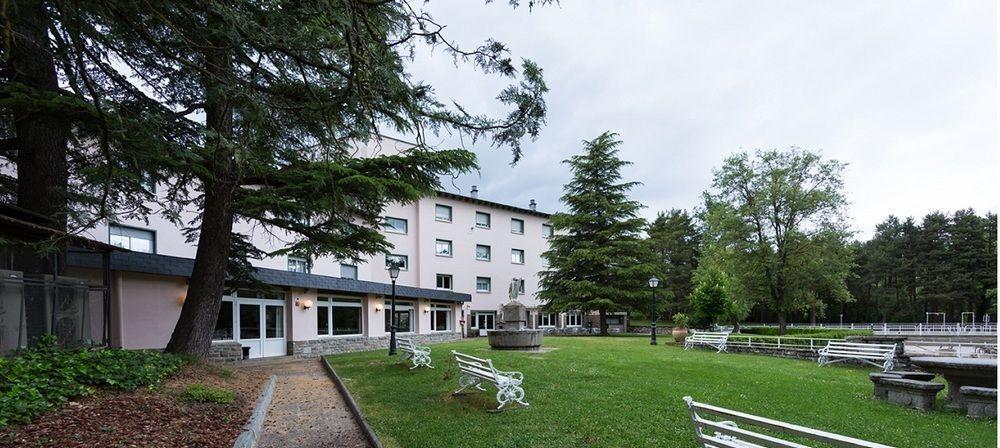 Hotel La Pardina Sabiñánigo エクステリア 写真